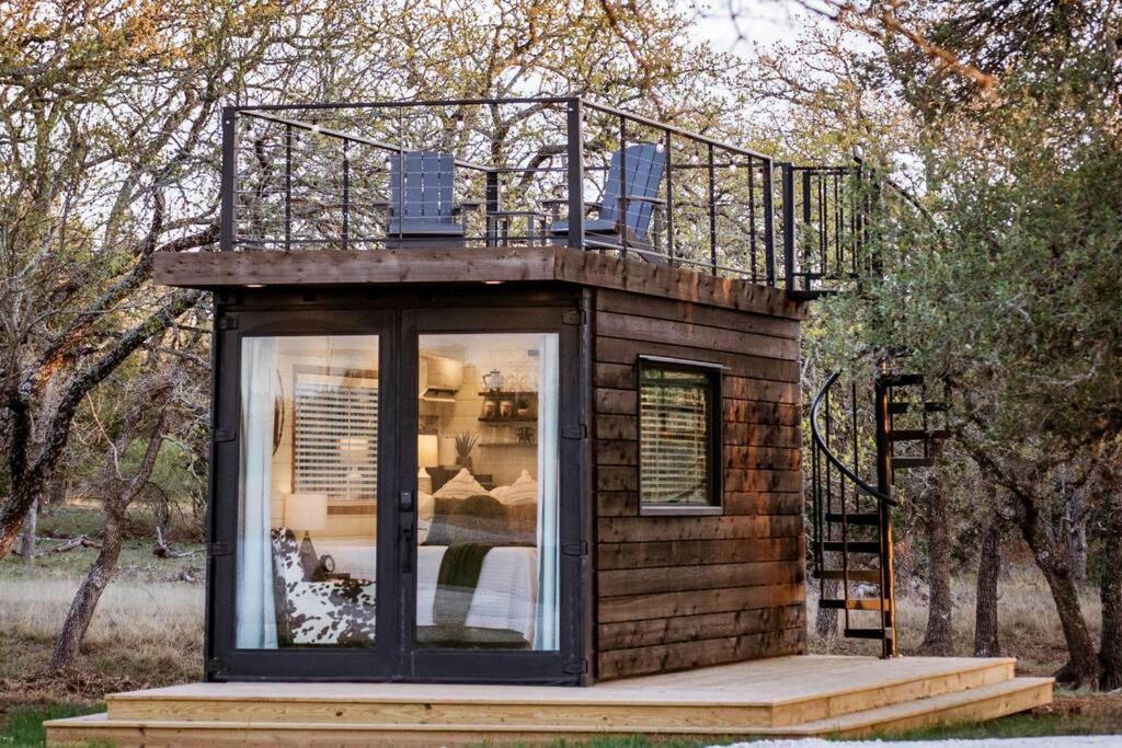 프레드릭스버그 New The Lone Star Shipping Container 빌라 외부 사진